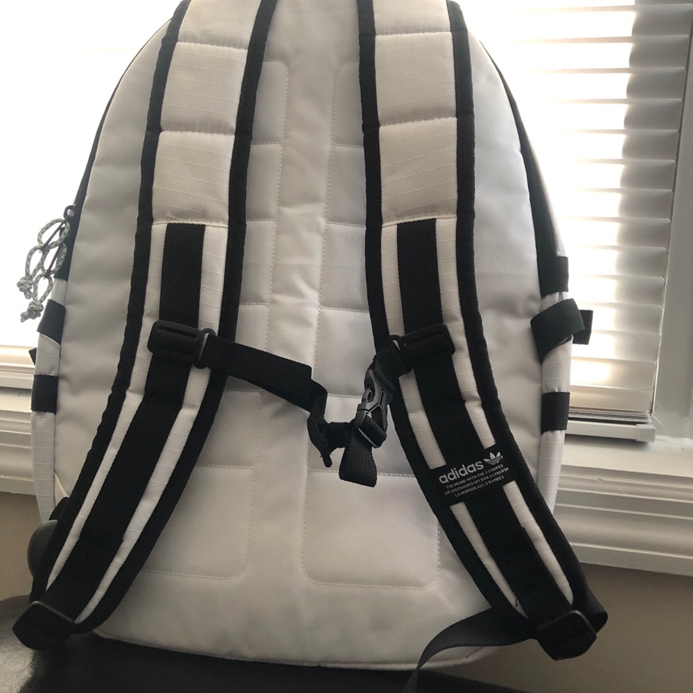 ADIDAS Backpack - Picture 2 of 3